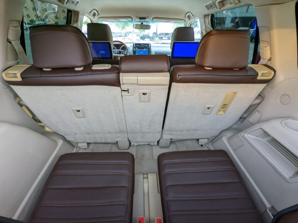Toyota LAND CRUISER PRADO 2012  Grey LHD Gasoline AT SUV 4WD view 4