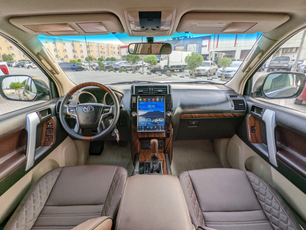 Toyota LAND CRUISER PRADO 2012  Grey LHD Gasoline AT SUV 4WD view 6
