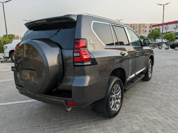 Toyota LAND CRUISER PRADO 2012  Grey LHD Gasoline AT SUV 4WD view 11