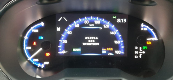 Toyota C HR 2022  White LHD Electric AT SUV 2WD view 5