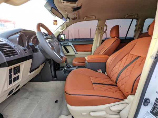 Toyota LAND CRUISER PRADO 2015  White LHD Petrol AT SUV 4WD view 10