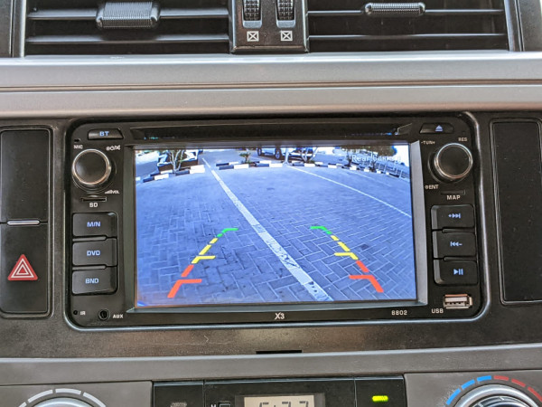 Toyota LAND CRUISER PRADO 2015  White LHD Petrol AT SUV 4WD view 11