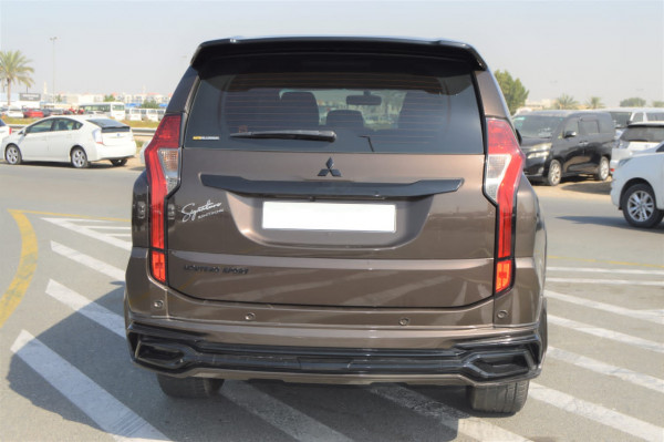 Mitsubishi Montero 2019  Brown LHD Petrol AT SUV 2WD view 15