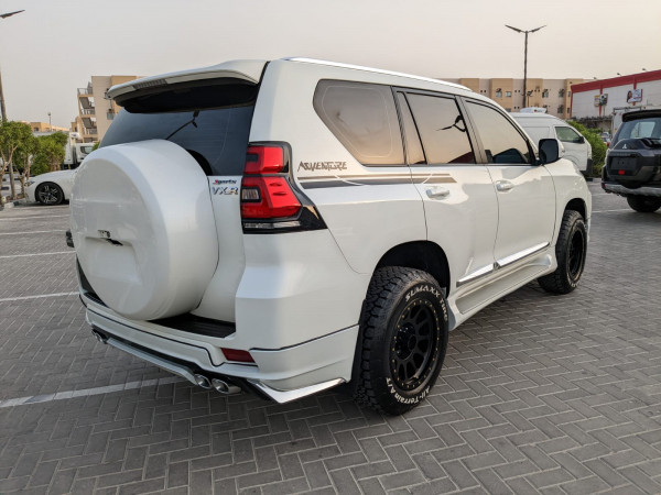 Toyota LAND CRUISER PRADO 2015  White LHD Petrol AT SUV 4WD view 5
