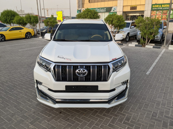 Toyota LAND CRUISER PRADO 2015  White LHD Petrol AT SUV 4WD view 9