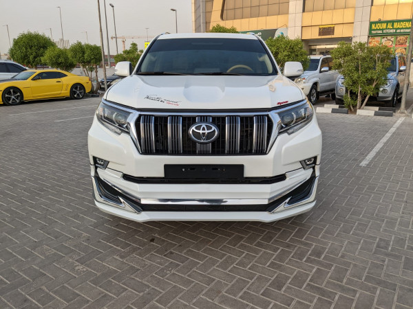 Toyota LAND CRUISER PRADO 2015  White LHD Petrol AT SUV 4WD view 10