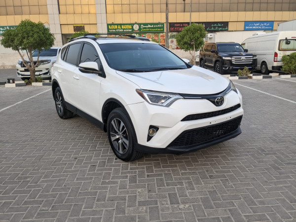 Toyota RAV 4 2018  White LHD Gasoline AT SUV 4WD view 8