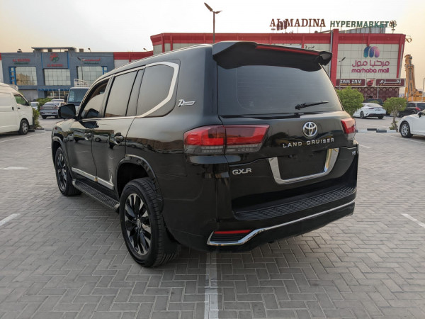 Toyota Land Cruiser 2013/ Black LHD Gasoline AT SUV 4WD view 10