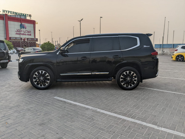 Toyota Land Cruiser 2013/ Black LHD Gasoline AT SUV 4WD view 12