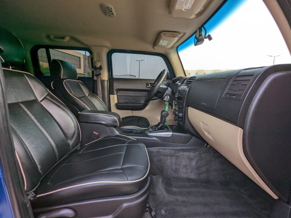 Hummer H3 2006  Blue Metallic LHD Petrol AT SUV 4WD view 5