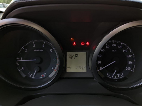 Toyota LAND CRUISER PRADO 2017  White LHD Petrol AT SUV 4WD view 15