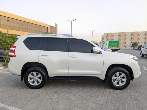 Toyota LAND CRUISER PRADO 2017  White LHD Petrol AT SUV 4WD view 16