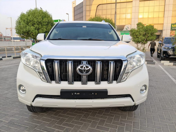 Toyota LAND CRUISER PRADO 2017  White LHD Petrol AT SUV 4WD view 18
