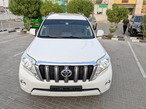 Toyota LAND CRUISER PRADO 2017  White LHD Petrol AT SUV 4WD view 19
