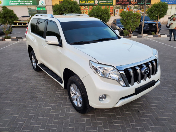 Toyota LAND CRUISER PRADO 2014  White LHD Petrol AT SUV 4WD view 9