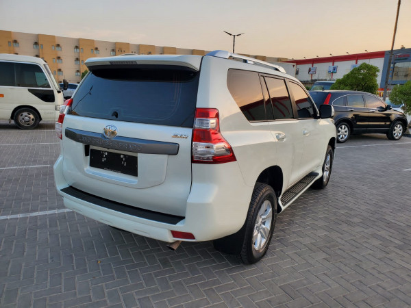 Toyota LAND CRUISER PRADO 2014  White LHD Petrol AT SUV 4WD view 11