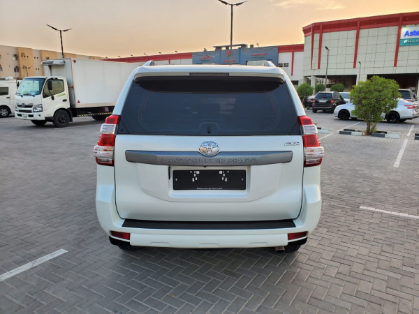 Toyota LAND CRUISER PRADO 2014  White LHD Petrol AT SUV 4WD view 13