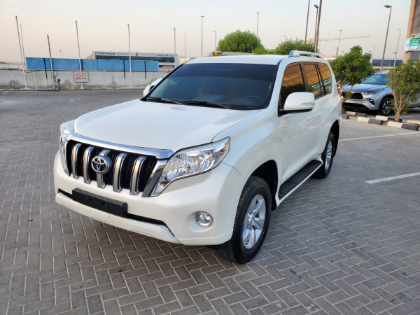 Toyota LAND CRUISER PRADO 2014  White LHD Petrol AT SUV 4WD view 17