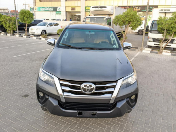 Toyota Fortuner 2016  Grey LHD Petrol AT SUV 4WD