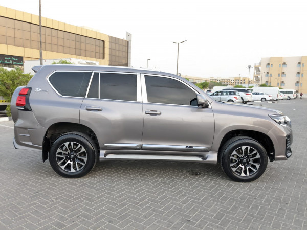 Toyota LAND CRUISER PRADO 2013  Bronze LHD Petrol AT SUV 4WD view 21