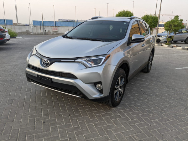 Toyota RAV 4 2016  Silver Metalic LHD Petrol AT SUV Other view 3