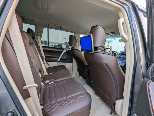 Toyota LAND CRUISER PRADO 2011  Grey LHD Petrol AT SUV 4WD view 14
