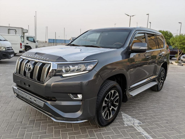 Toyota LAND CRUISER PRADO 2011  Grey LHD Petrol AT SUV 4WD view 15