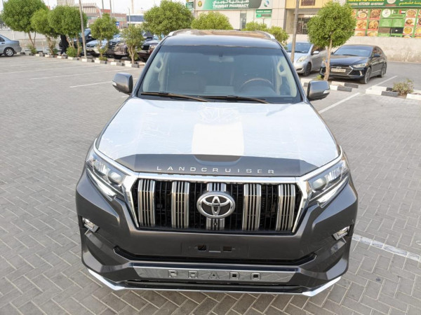 Toyota LAND CRUISER PRADO 2011  Grey LHD Petrol AT SUV 4WD view 16