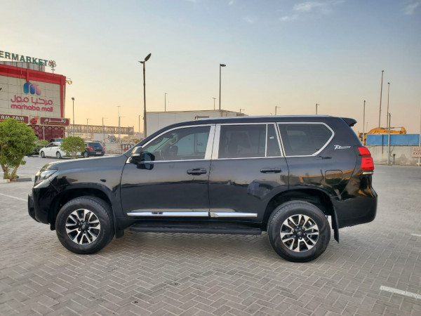 Toyota LAND CRUISER PRADO 2012  Black LHD Petrol AT SUV 4WD view 7