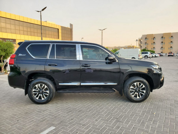 Toyota LAND CRUISER PRADO 2012  Black LHD Petrol AT SUV 4WD view 12