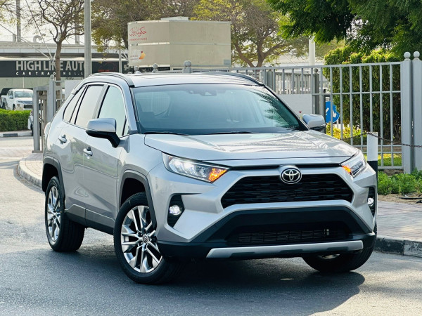 Toyota RAV 4 2022  Silver LHD Petrol AT SUV 4WD view 10