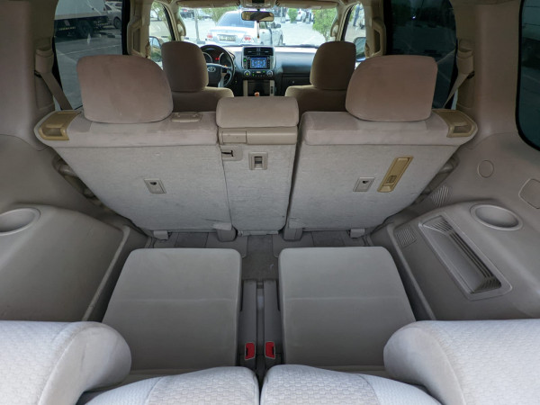Toyota LAND CRUISER PRADO 2011  Silver LHD Petrol AT SUV 4WD view 3