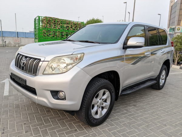 Toyota LAND CRUISER PRADO 2011  Silver LHD Petrol AT SUV 4WD view 15