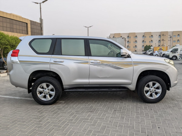 Toyota LAND CRUISER PRADO 2011  Silver LHD Petrol AT SUV 4WD view 16