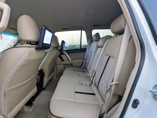Toyota LAND CRUISER PRADO 2017/ White LHD Petrol AT SUV 4WD view 5