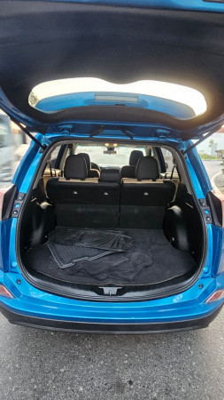 Toyota RAV 4 2018  Blue LHD Petrol AT SUV 4WD view 10