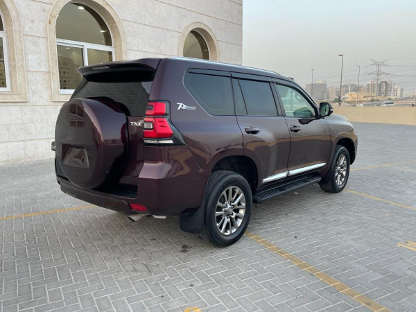 Toyota LAND CRUISER PRADO 2012  Maroon LHD Petrol AT SUV 4WD view 5