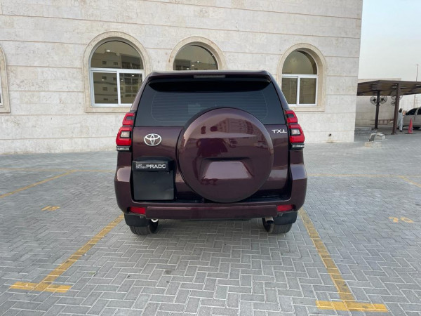 Toyota LAND CRUISER PRADO 2012  Maroon LHD Petrol AT SUV 4WD view 8