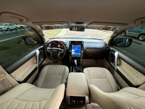 Toyota LAND CRUISER PRADO 2012  Bronze LHD Petrol AT SUV 4WD view 6