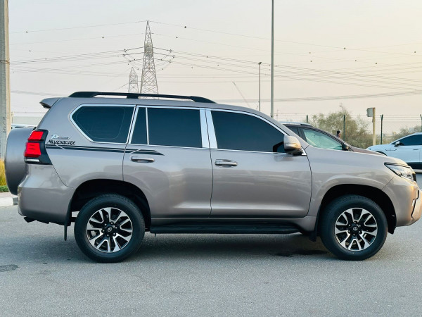Toyota LAND CRUISER PRADO 2012  Bronze LHD Petrol AT SUV 4WD view 22