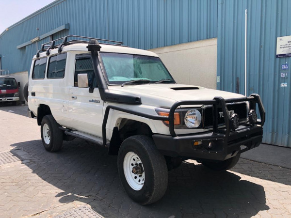 Toyota Land Cruiser HardTop 2010/ White RHD Diesel MT SUV 4WD