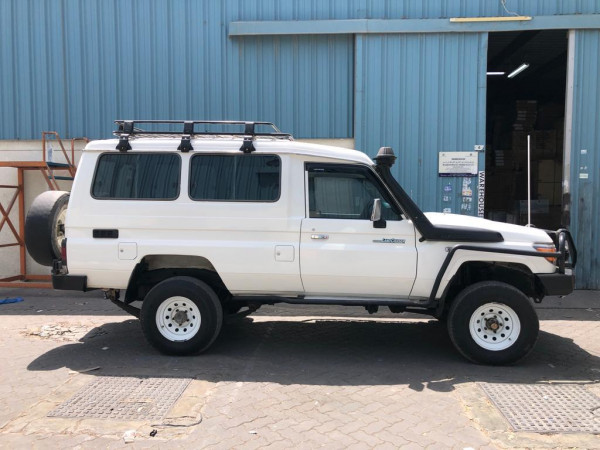 Toyota Land Cruiser HardTop 2010/ White RHD Diesel MT SUV 4WD view 12