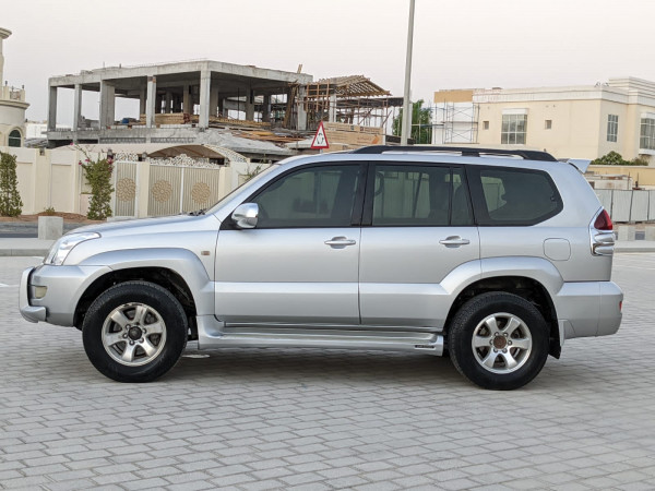 Toyota LAND CRUISER PRADO 2007  Silver LHD Petrol AT SUV 4WD view 20