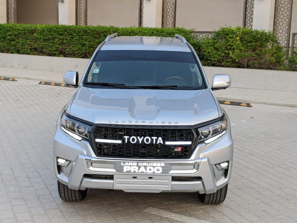 Toyota LAND CRUISER PRADO 2011  Silver LHD Petrol AT SUV 4WD view 16