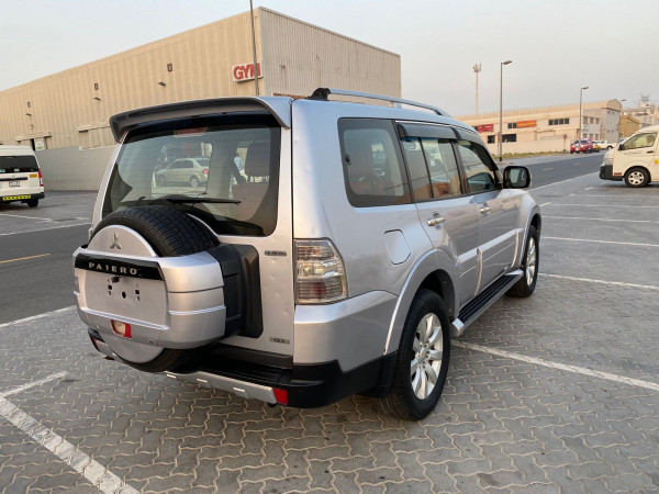Mitsubishi Pajero 2009  Silver LHD Petrol AT SUV 4WD view 12