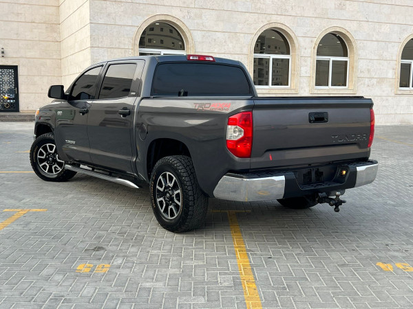 Toyota Tundra 2014  Silver LHD Petrol AT Pickup 4WD view 4