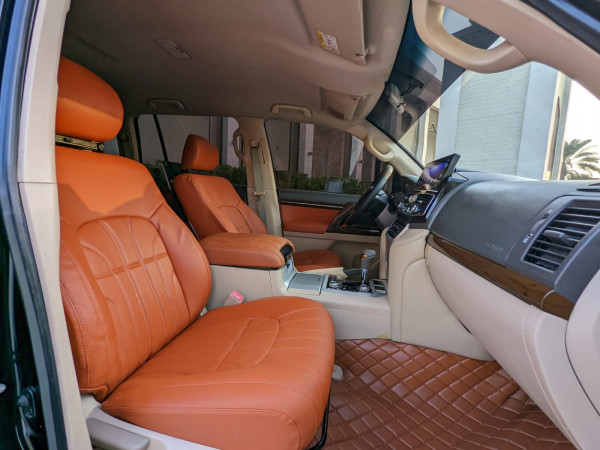 Toyota Land Cruiser 2014/ Black LHD Petrol AT SUV 4WD view 15