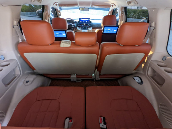Toyota Land Cruiser 2014/ Black LHD Petrol AT SUV 4WD view 17