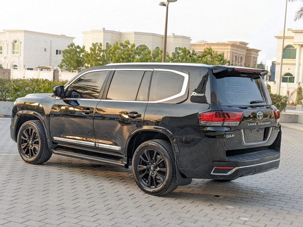 Toyota Land Cruiser 2014/ Black LHD Petrol AT SUV 4WD view 32