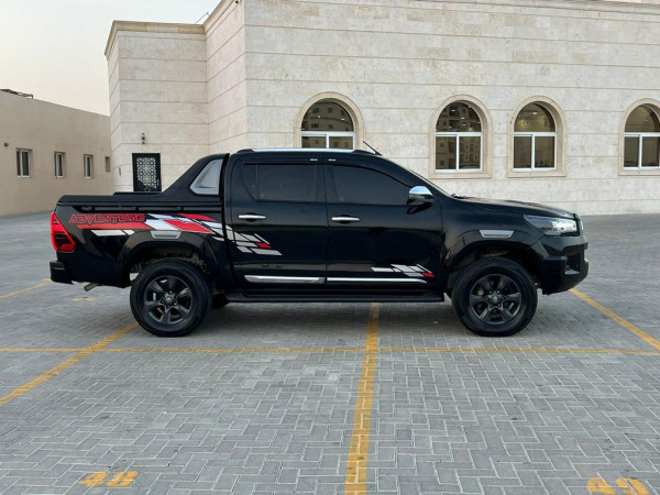 Toyota Hilux 2018  Black LHD Petrol AT Pickup 4WD view 14